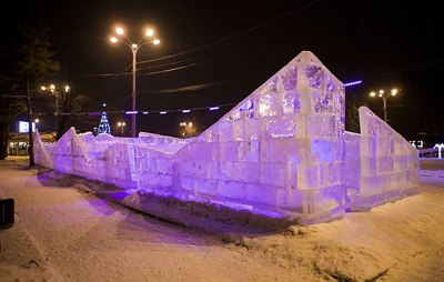 Творческой группой "Арт Блисс" создан Детский ледяной лабиринт "Транснефть" в Парке Сокольники